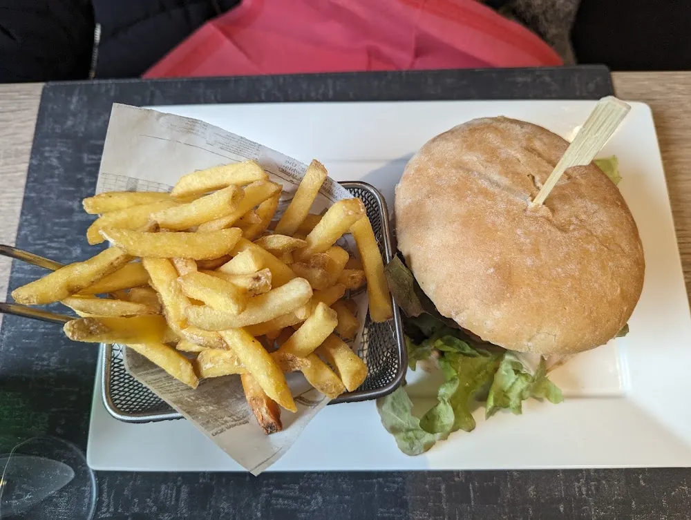 Burger Black Angus Avec Frites